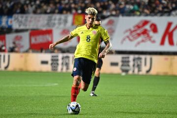 Jhon Jáder Durán y un golazo de chilena de Rafael Santos Borré le dieron la vuelta al marcador tras el primer tanto de Mitoma. Lorenzo mantiene su invicto con la Selección Colombia.