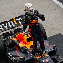 Verstappen se mofa en otro de esos días de Ferrari