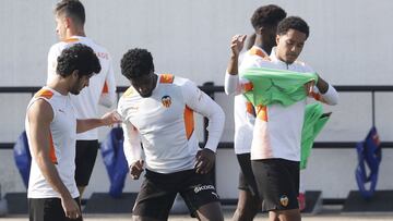 26/10/21
VALENCIA CF
CIUDAD DEPORTIVA
ENTRENAMIENTO
GUEDES
CORREIA