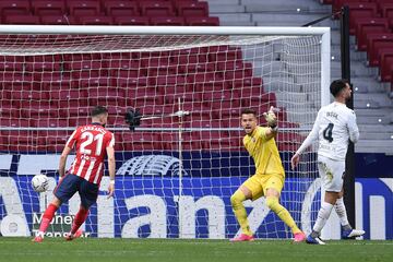 2-0 2-0.Álvaro Fernández tras marcar el segundo gol Yannick Carrasco.