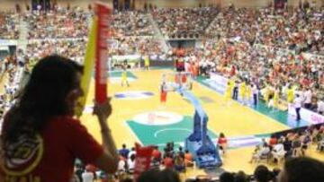 <b>AMBIENTAZO EN MURCIA. </b>El Palacio de Deportes se llenó (7.500 espectadores) para presenciar el penúltimo amistoso de España antes del Eurobasket.