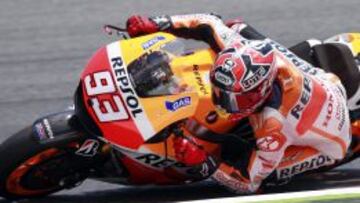 Márquez se lleva la victoria en un precioso duelo con Pedrosa