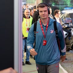 Sorloth, a por su peculiar ‘hat-trick’ en casa del Barça