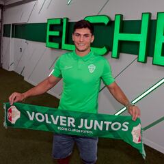 Cris Salvador: “Que el Elche haya pagado traspaso demuestra el interés que tenían en mí”