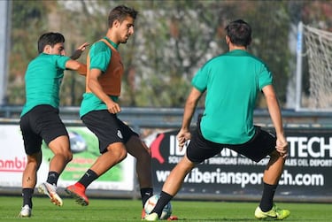 Maynau se vuelve a lesionar el da en el que regresa Jon Ander