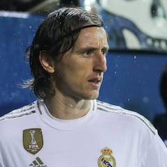 Modric se agarra al puesto