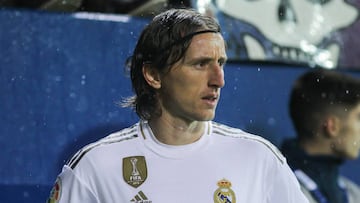 Modric se agarra al puesto