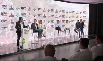 29/05/24 CICLISMO PRESENTACION XXI VUELTA CICLOTURISTA DE IBIZA
MIGUEL INDURAIN JOANE SOMARRIBA ALBERTO CONTADOR OSCAR PEREIRO Y CARLOS SASTRE
