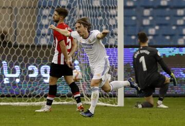 Modric celebra su gol.