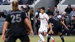 LOS ANGELES, CALIFORNIA - AUGUST 25: Kevin xC1lvarez #17 of the Liga MX All-Stars controls the ball against Alex Roldan #13 of the MLS All-Stars in the first half during the 2021 MLS All-Star game at Banc of California Stadium on August 25, 2021 in Los An