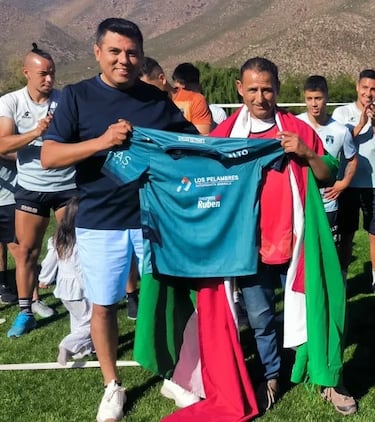 “En Segunda hay mucha pega... Lavamos la ropa del plantel en la casa, vendo las entradas en la plaza”