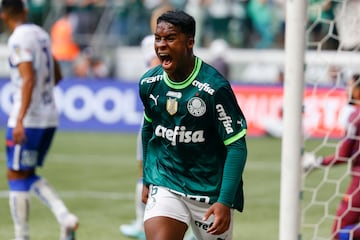 Endrick has struggled over recent months and has now lost his place in the starting XI of Palmeiras.