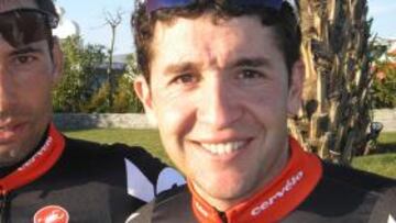 Carlos Sastre en la concentración en El Algarve