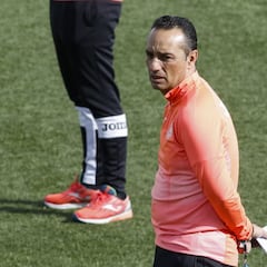 Oltra: "Tenemos que dominar en las áreas para ganar"