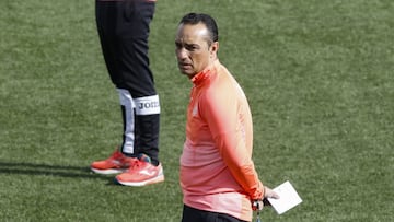 Oltra: "Tenemos que dominar en las áreas para ganar"