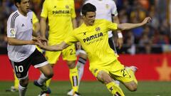 Adri&aacute;n Mar&iacute;n, en un partido con el Villarreal ante el Valencia esta temporada.