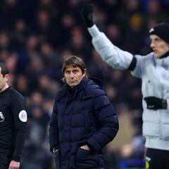 Abramovich-Chelsea sanctions have Antonio Conte worried