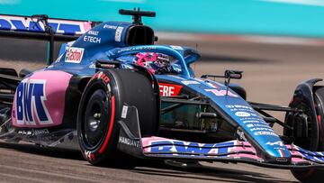 La frustraci車n crece en Alpine