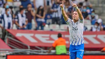 Rogelio Funes Mori ya es el máximo goleador de Rayados