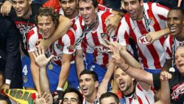 SUPERCAMPEONES. El Atlético ya celebra su último título