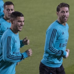 Sergio Ramos arrastra molestias en el gemelo y en el cuello