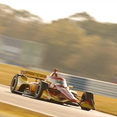 Álex Palou arranca con un noveno los libres de la Indy