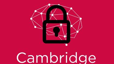 Cambridge Analytica cierra empujada por el escándalo de Facebook, ¿servirá de algo?