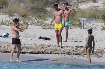 Zidane de vacaciones con su familia en la playa