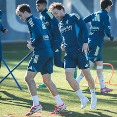 Keidi Bare se reincorpora al grupo