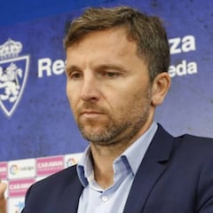 Álex Blanco y Lazo, primeras opciones para las bandas