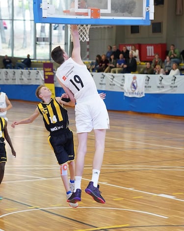 Olivier Rioux tiene pasado madridista cuando estuvo en las filas de la cantera del Real Madrid Baloncesto.