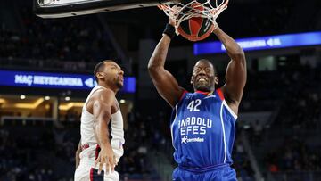 Cuatro roscos para el campeón de la Euroliga, que no arranca