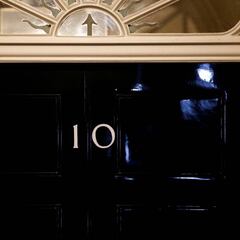 Coronavirus: total UK cases and deaths, real-time map, 7 April