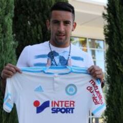 Mauricio Isla: "Quiero aportar en la Liga y en la Europa League"