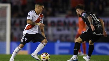 Juan Fernando Quintero durante el partido de River Plate ante Argentinos Juniors por la fecha 3 de la Superliga Argentina