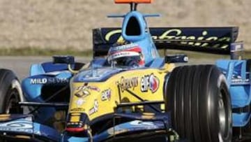 <B>BUENAS SENSACIONES.</B> Alonso está satisfecho con el trabajo realizado con el R26 en Jerez.