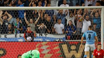 Soccer Football - UEFA Nations League - Group F - Israel v Albania - Bloomfield Stadium, Tel Aviv, Israel - September 24, 2022 Israel's Shon Weissman scores their first goal REUTERS/Ammar Awad