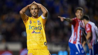 Club procedente: Sevilla (España) | Club al que llegó: Tigres