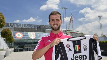 Pjanic escoge el dorsal 5 en la Juventus, en honor a Zidane