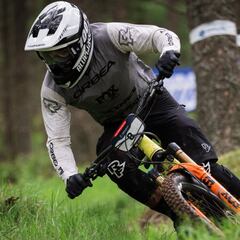 Edgar Carballo gana la prueba de Tweed Valley de las EWS-E