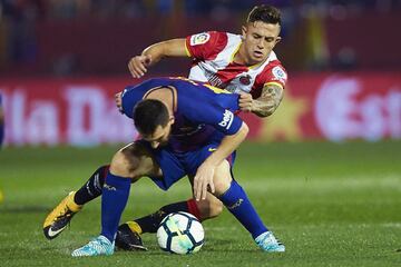 Messi and Bernardo Espinosa.