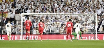 Sergio Ramos marcó el 2-1 de penalti.