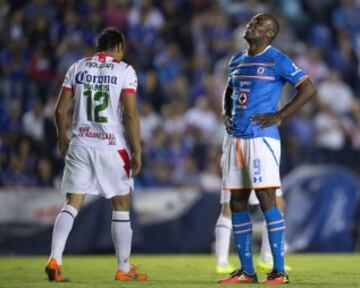 Una final era lo que necesitaba Tomás Boy para legitimar su estancia en el banquillo de Cruz Azul. Sin embargo, un Necaxa todavía en el Ascenso MX fue a la cancha del Estadio Azul para conseguir un valiente 2-3 a su favor y acceder a la final de Copa MX ante Veracruz. 