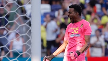 AME7460. NASHVILLE (ESTADOS UNIDOS), 20/06/2025.- Bechir Ben Said de Espérance de Tunis celebra este viernes, previo a un partido del Mundial de Clubes entre Los Angeles FC y Espérance de Tunis en el estadio Geodis Park de Nashville (Estados Unidos). EFE/ Juan Ignacio Roncoroni