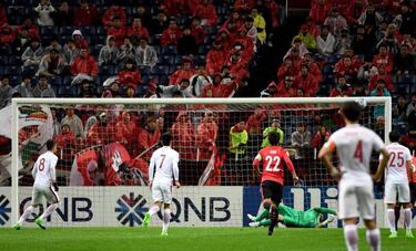 Oscar falla dos penaltis y el Shanghai es derrotado en Jap車n
