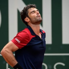 Casper Ruud frena a Pablo Andújar en Ginebra