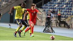 Colombia empata ante Chile y mantiene el liderato del Grupo