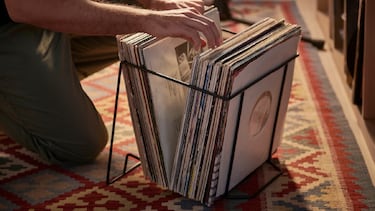 ¿Amante del vinilo? Ikea ha lanzado este tocadiscos de edición limitada que es moderno minimalista y barato