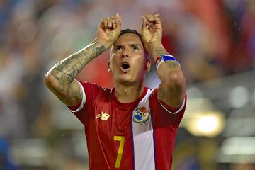 El histórico delantero dejó huella con la selección canalera en la Copa Oro tras anotar 11 dianas en 21 juegos. Pérez tuvo un paso por el fútbol mexicano con equipos como Indios, Tigres, León, San Luis y Pachuca.