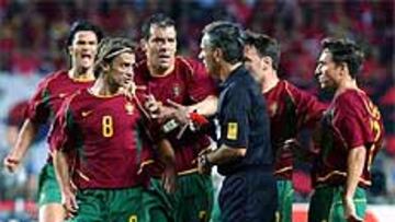 <b>TENDRÁ QUE COMPORTARSE.</B> El futbolista luso tendrá que comportarse bien a lo largo de esta temporada porque la Comisión de disciplina podría hacerle cumplir los dos meses que tiene en suspensión en caso de que reincidiera.